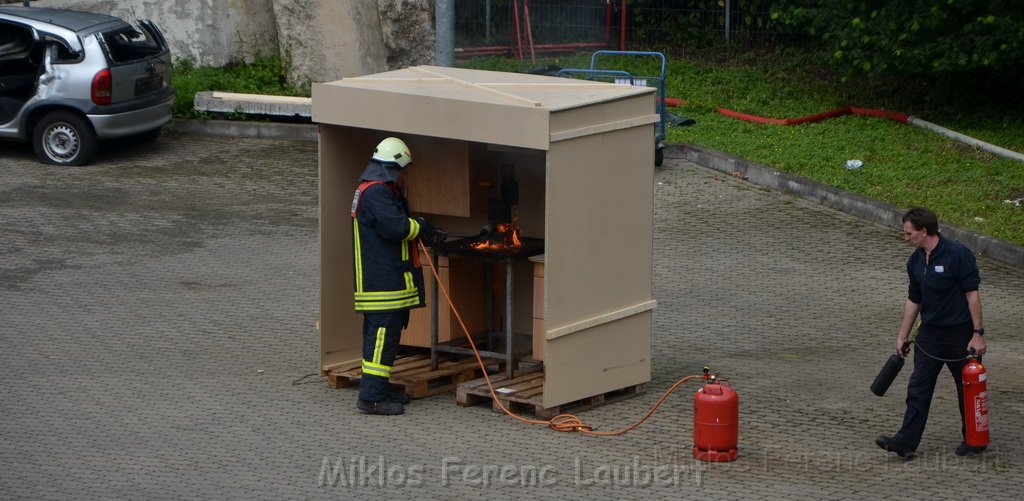 Tag der Offenen Tuer BF Koeln Weidenpesch Scheibenstr P522.JPG